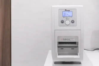 自動おしぼり機がありますので、来院時に手拭きをお願いいたします。院内感染予防にご協力をお願いいたします。
